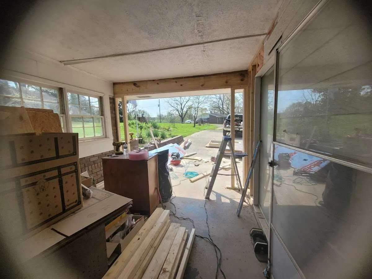 Air movers and dehumidifier for Drying & Dehumidification in Reading